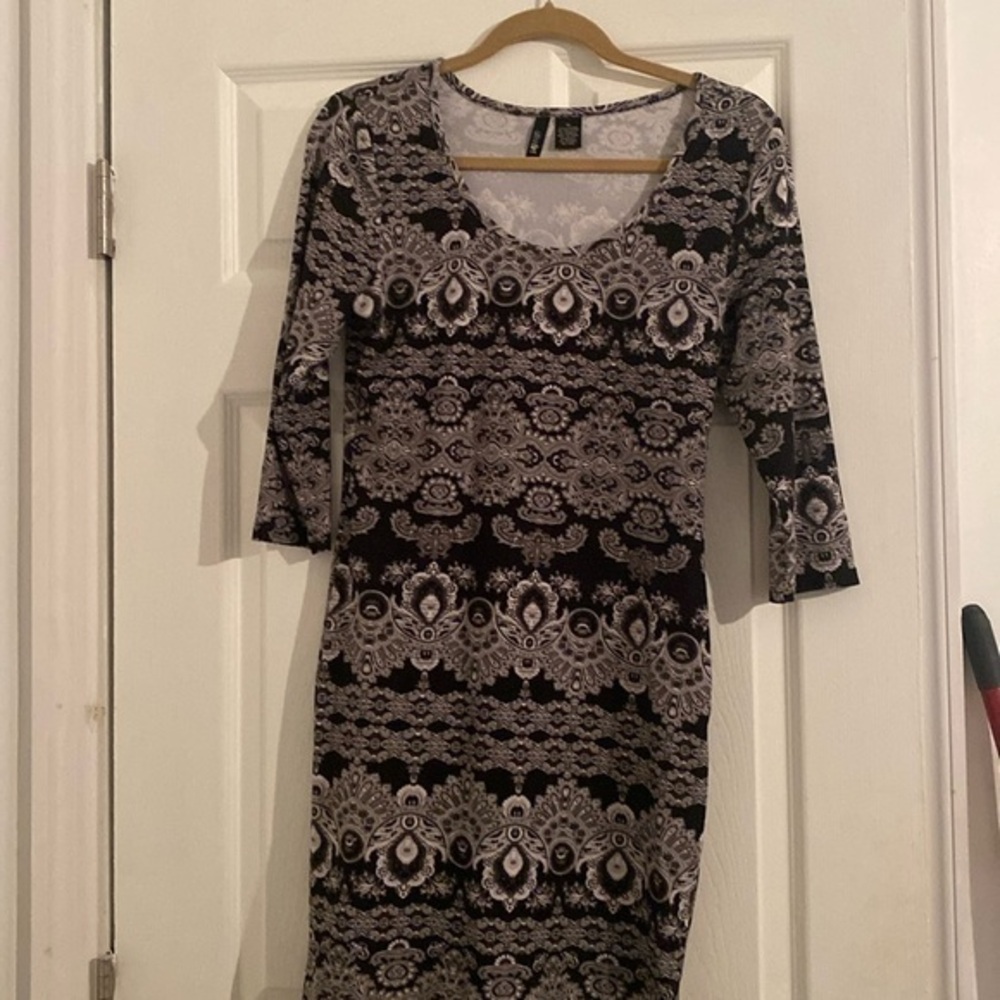 Ultra Flirt geometric Mini Bodycon Dress